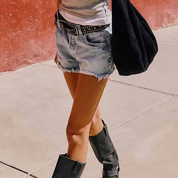 We The Free Now or Never Cut-Off Jean Shorts sz 25 - Picture 2 of 13